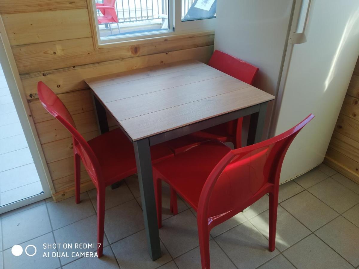Habitacion Familiar En Un Atico Con Gran Terraza Y,Cocina ,En La Playa ブリアナ エクステリア 写真